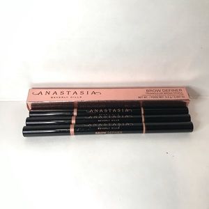 ANASTASIA BEVERLY HILLS Brow Definer